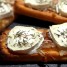 Tartines salées échalotes confites, chèvre et thym !